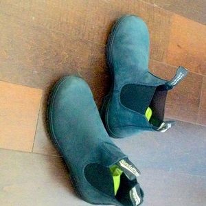 Blundstone boots, only once worn, they are not as faded as the photo display